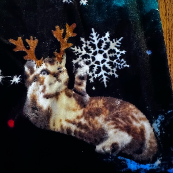 Womens (Jrs) Black Velvet Christmas Kitty Cat Holiday Overalls Jumpsuit - Picture 10 of 13